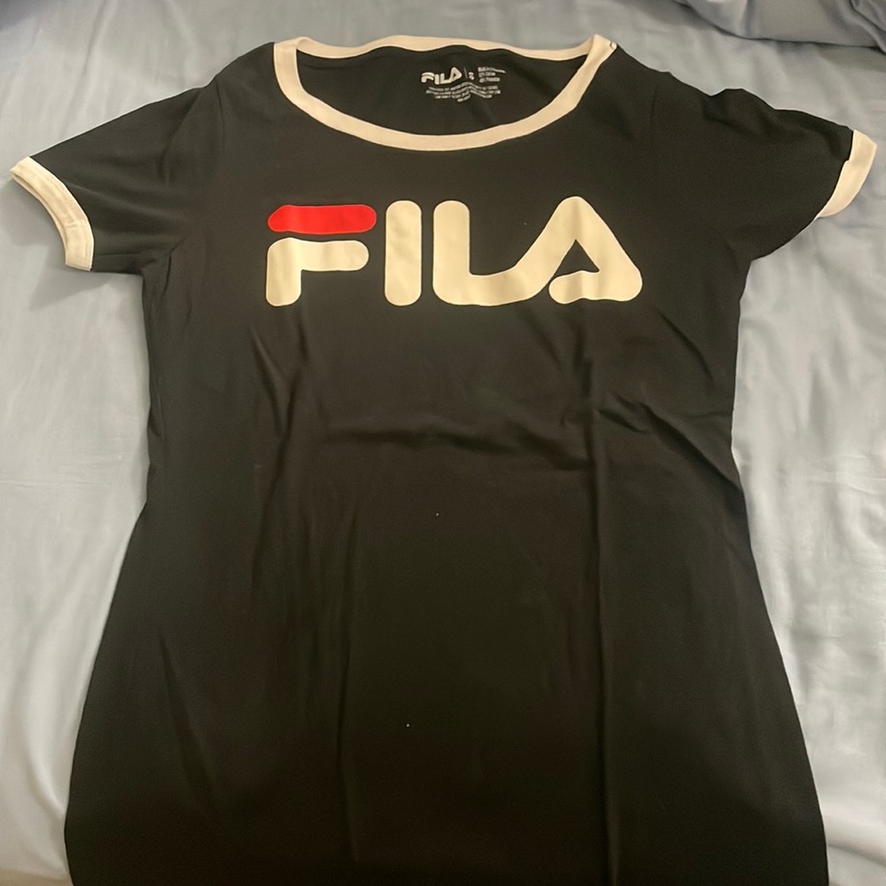 Fila Tshirt black great condition